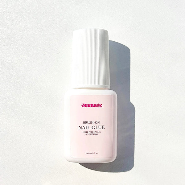 Glamade Brush On Nail Glue