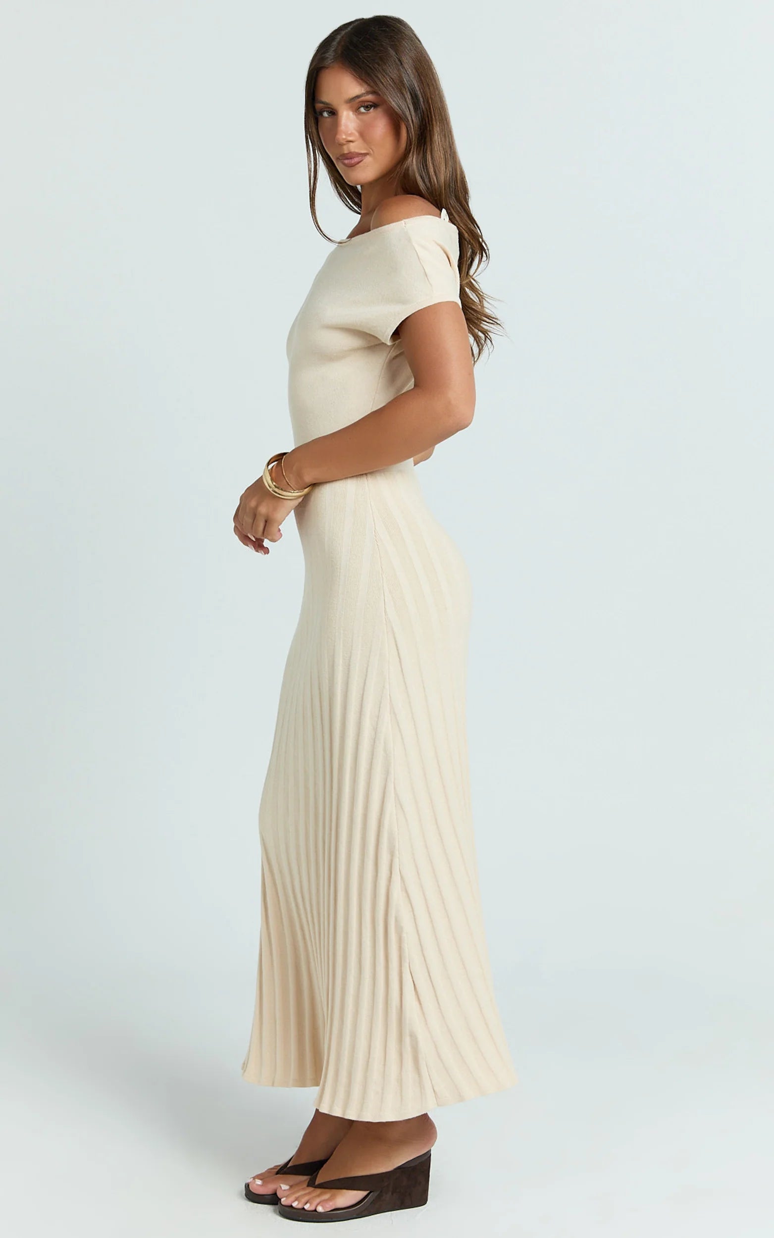 Jadey Midi Dress - Cap Sleeve Pleated Dress in Bone